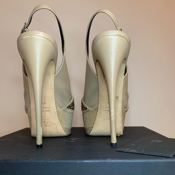 Giuseppe Zanotti - Picture 7 of 8